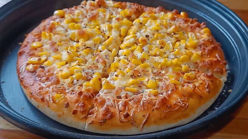 Chicken Corn Cheese Pizza