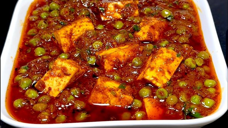 Matar Paneer